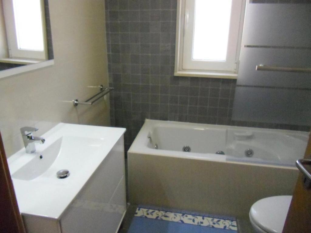 Casa Sao Bartolomeu - 5 Quartos Com Piscina Eksteriør bilde